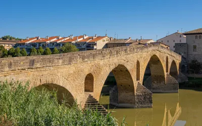 Puente de la reina, camino de santiago