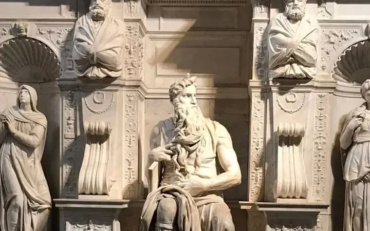 El Moisés de Miguel Ángel en la iglesia San Pietro in Vincoli.