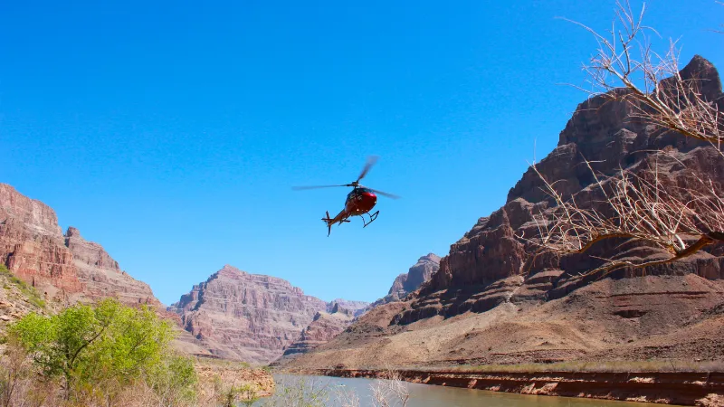 helicoptero, gran cañon